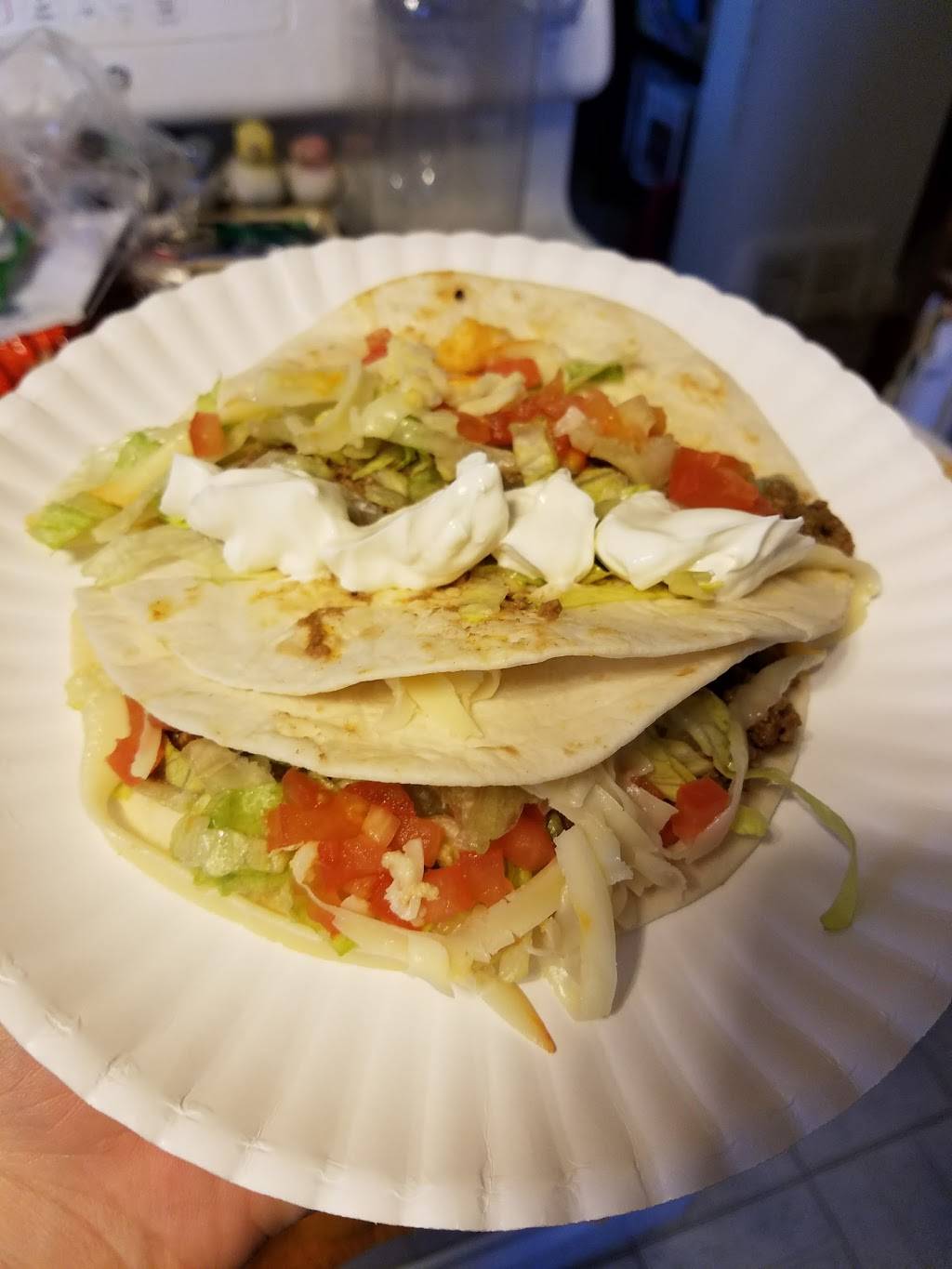 Tijuanas Mexican Kitchen Express | restaurant | 13312 Fort St, Southgate, MI 48195, USA | 7342856430 OR +1 734-285-6430