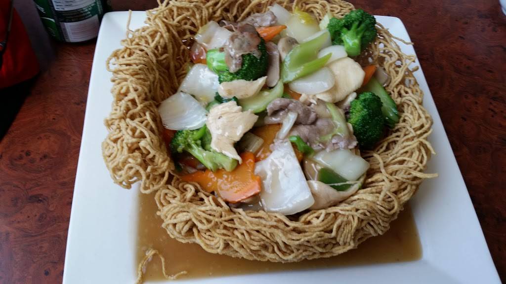 Hung Long Restaurant | restaurant | 1122 Wilson Ave, Toronto, ON M3M 1G7, Canada | 4163982121 OR +1 416-398-2121