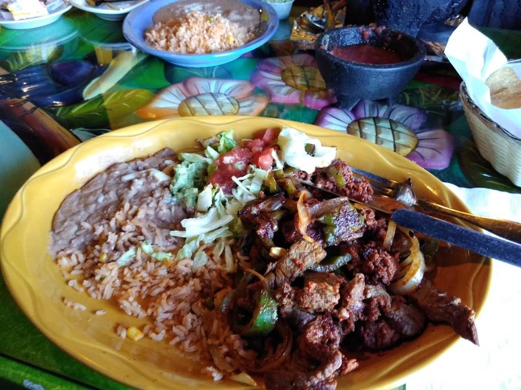 Casa Real | restaurant | 31313 Dequindre Rd, Madison Heights, MI 48071, USA | 2482681294 OR +1 248-268-1294