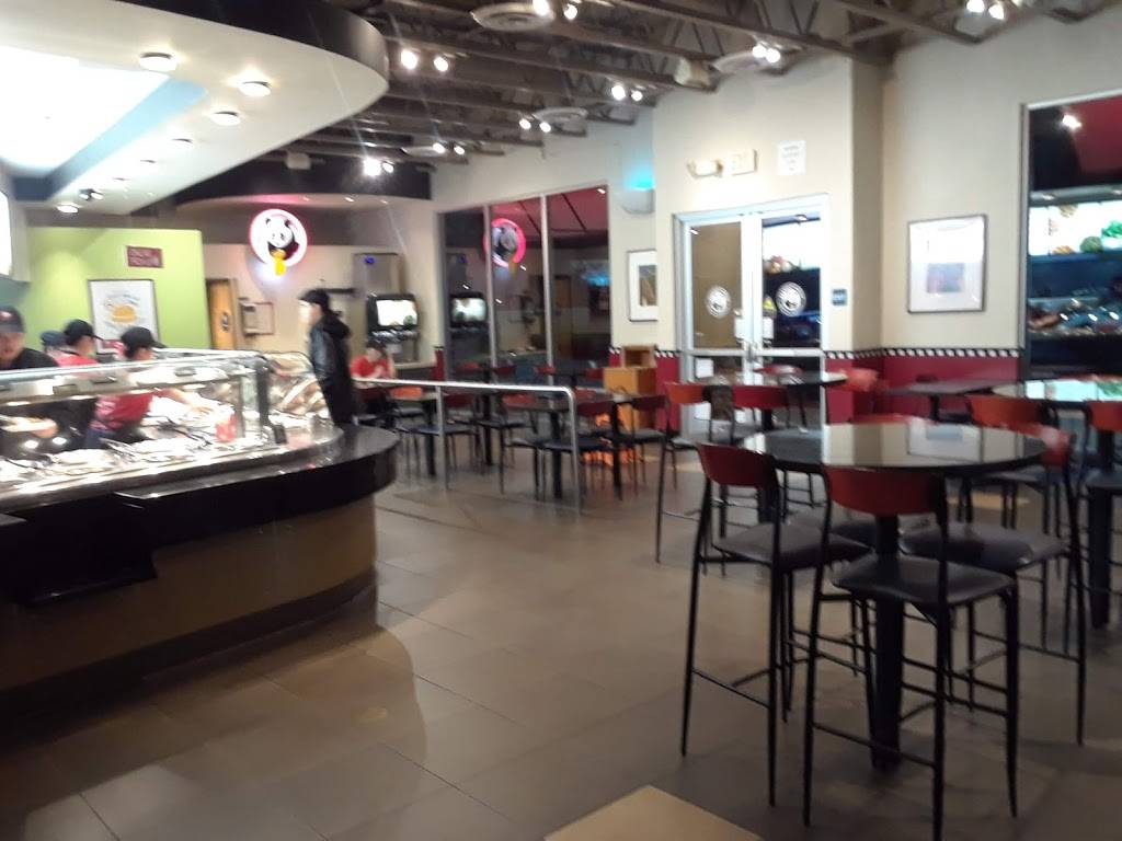 Panda Express | meal takeaway | 3910 N Cedar Ave, Fresno, CA 93726, USA | 5592256938 OR +1 559-225-6938