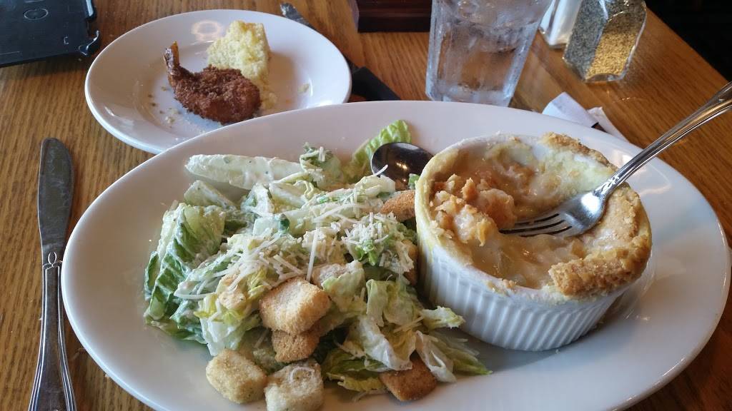 Marie Callenders | restaurant | 185 E Daily Dr, Camarillo, CA 93010, USA | 8059875580 OR +1 805-987-5580