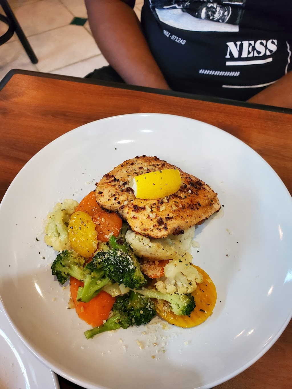 Blazing Grill and Pizza | restaurant | 7132 N Nob Hill Rd, Tamarac, FL 33321, USA | 9547221122 OR +1 954-722-1122