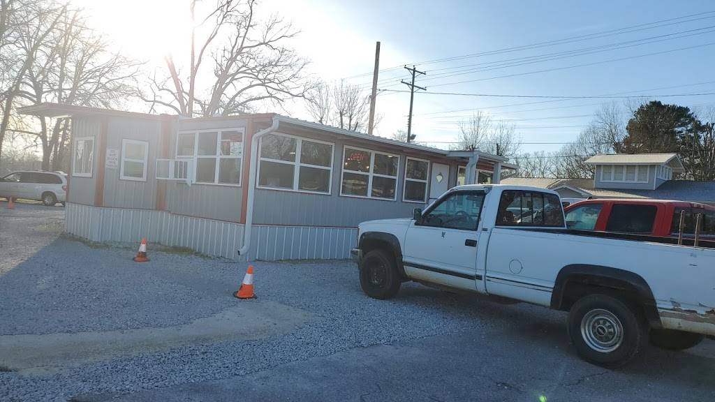 Southside Diner | restaurant | 306 S 2nd St, Booneville, MS 38829, USA | 6622100999 OR +1 662-210-0999