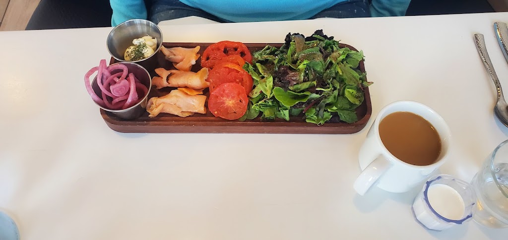 Le Peep Greenwood | restaurant | 210 S Emerson Ave, Greenwood, IN 46143, USA | 3173001134 OR +1 317-300-1134