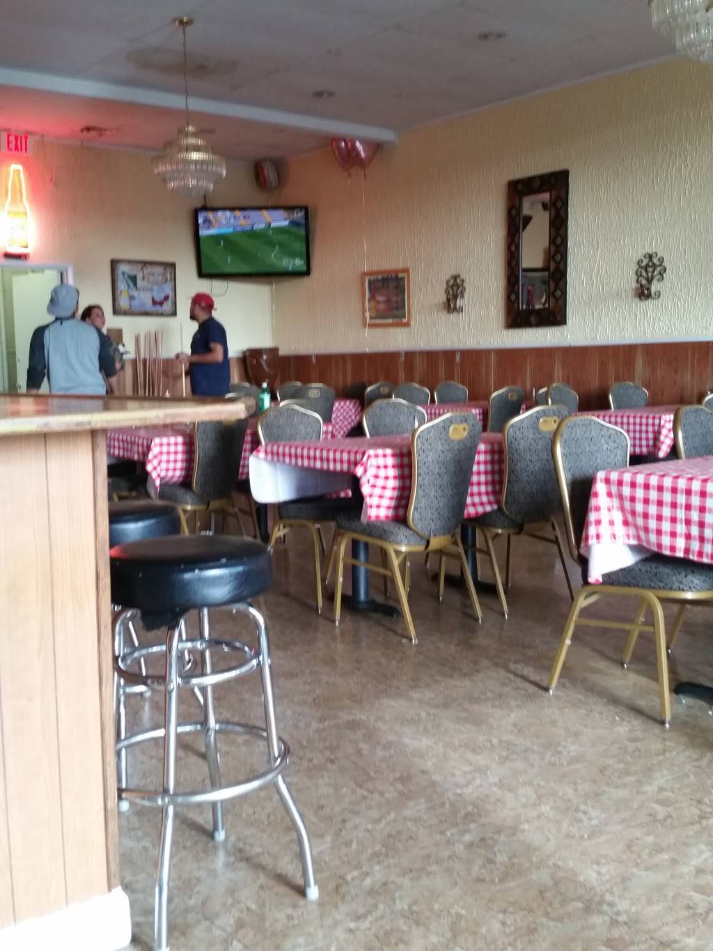 100 Plus Latino Restaurant | restaurant | 5824 Allentown Way, Camp Springs, MD 20748, USA | 3014330056 OR +1 301-433-0056