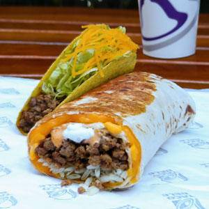 Taco Bell | meal takeaway | 7133 Pioneers Blvd, Lincoln, NE 68506, USA | 4024846001 OR +1 402-484-6001