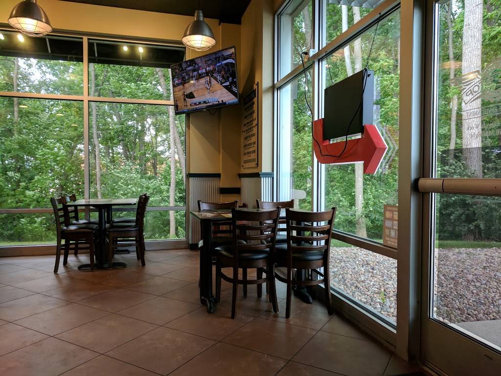 Wingstop | restaurant | 2626 S Oneida St, Green Bay, WI 54304, USA | 9204898095 OR +1 920-489-8095