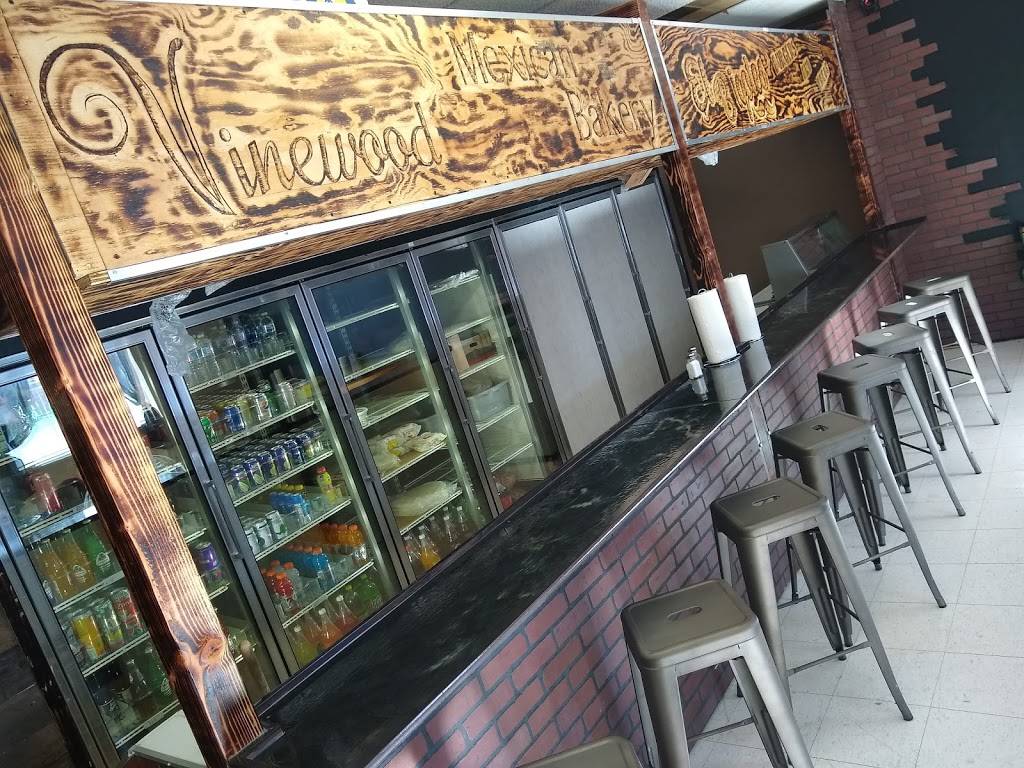 El Bigotes Tacos & Burgers | restaurant | 988 Vinewood St, Wyandotte, MI 48192, USA | 3136104274 OR +1 313-610-4274