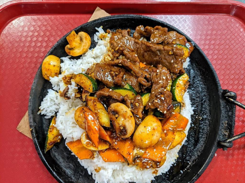 Dynasty BBQ Restaurant | restaurant | 1550 S Gateway Rd, Mississauga, ON L4W 5G6, Canada | 9052380275 OR +1 905-238-0275