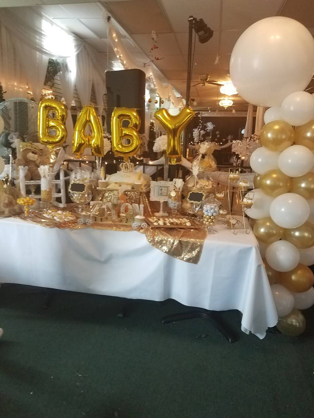 T & JJs Supreme Steaks & Catering Service | restaurant | 718 S 5th Ave, Maywood, IL 60153, USA | 7083381185 OR +1 708-338-1185