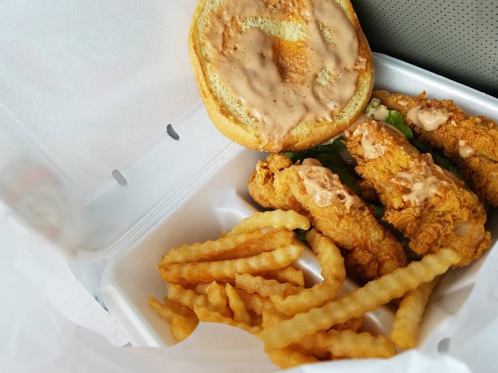 Raising Canes Chicken Fingers | meal takeaway | 5326 S Rice Ave, Houston, TX 77081, USA | 7136677532 OR +1 713-667-7532