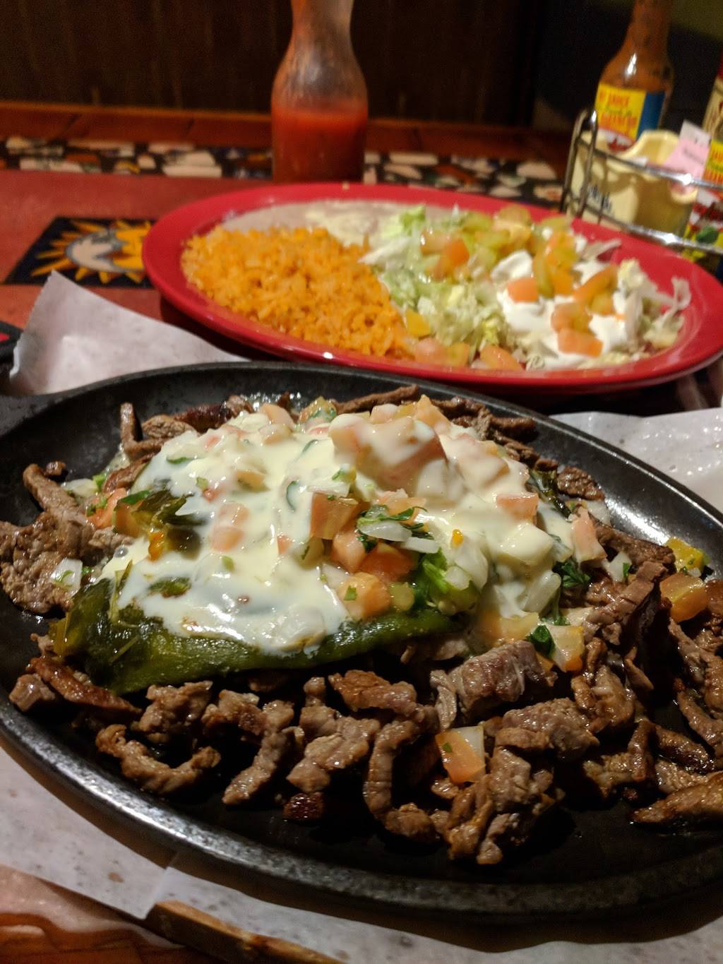 Fiesta Mariachi | restaurant | 1998 Stringtown Rd, Grove City, OH 43123, USA | 6145394540 OR +1 614-539-4540