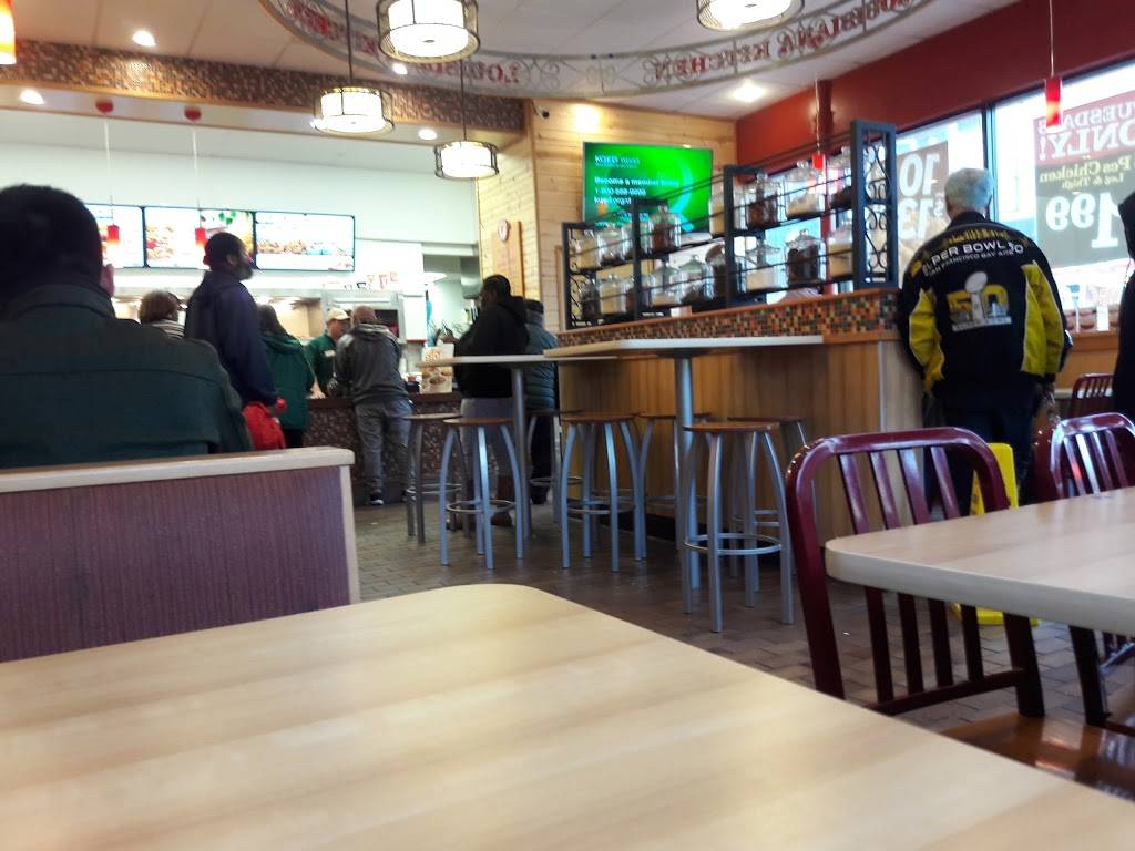 Popeyes Louisiana Kitchen | restaurant | 599 Divisadero St, San Francisco, CA 94117, USA | 4153463088 OR +1 415-346-3088