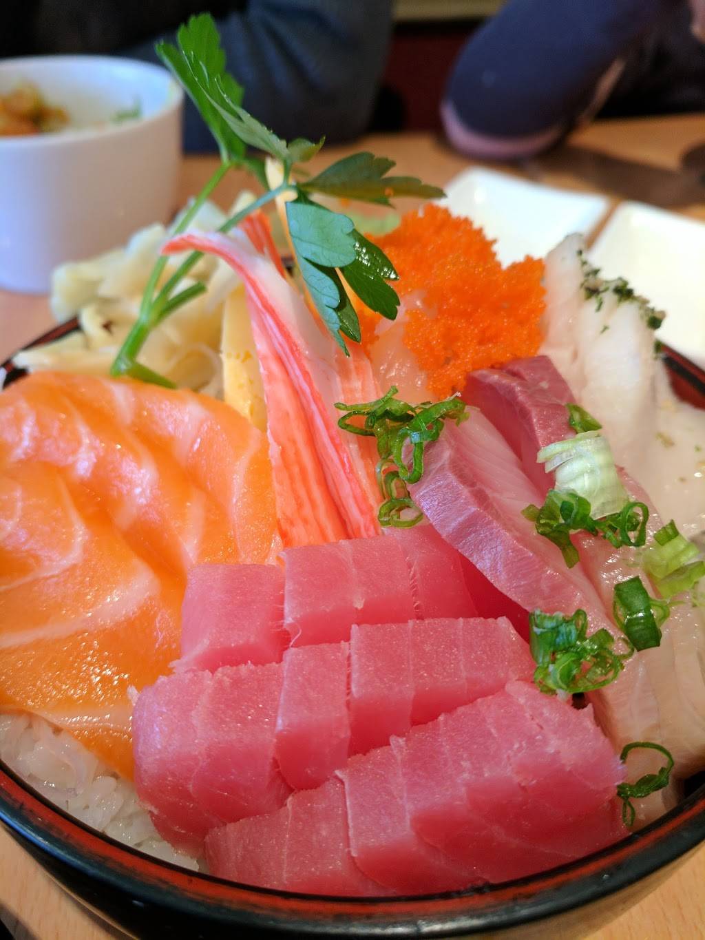 Sushi Tatsu | restaurant | 10 Engle St, Englewood, NJ 07631, USA | 2018168100 OR +1 201-816-8100