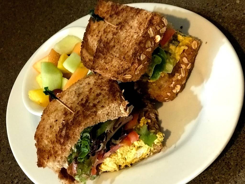 Deerwood Bistro | restaurant | 8221 Southside Blvd #24, Jacksonville, FL 32256, USA | 9045273451 OR +1 904-527-3451