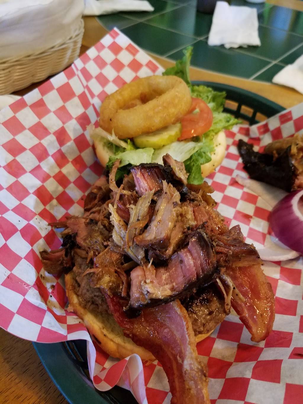 Pigeon Mountain Grill | restaurant | 18381 GA-193, Chickamauga, GA 30707, USA | 7065392999 OR +1 706-539-2999