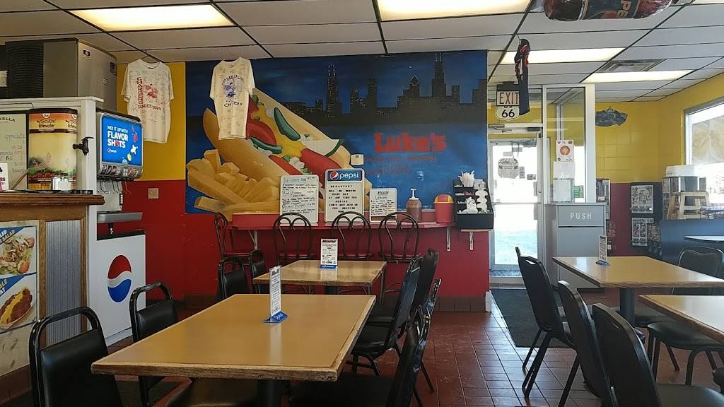 Lukes | restaurant | 2 L W Besinger Dr, Carpentersville, IL 60110, USA | 8478361889 OR +1 847-836-1889