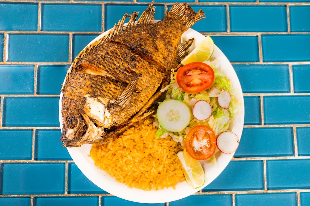 Amigos Restaurant | restaurant | 2102 Q St, Omaha, NE 68107, USA | 4027155919 OR +1 402-715-5919