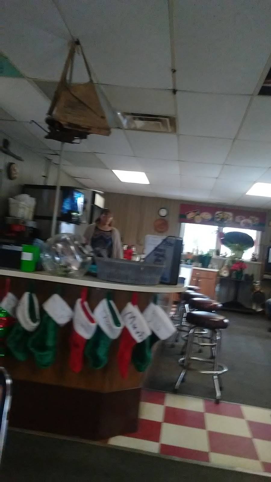 Bundy Hill L.L.C | restaurant | 9940 E Chicago Rd, Jerome, MI 49249, USA | 5176889901 OR +1 517-688-9901