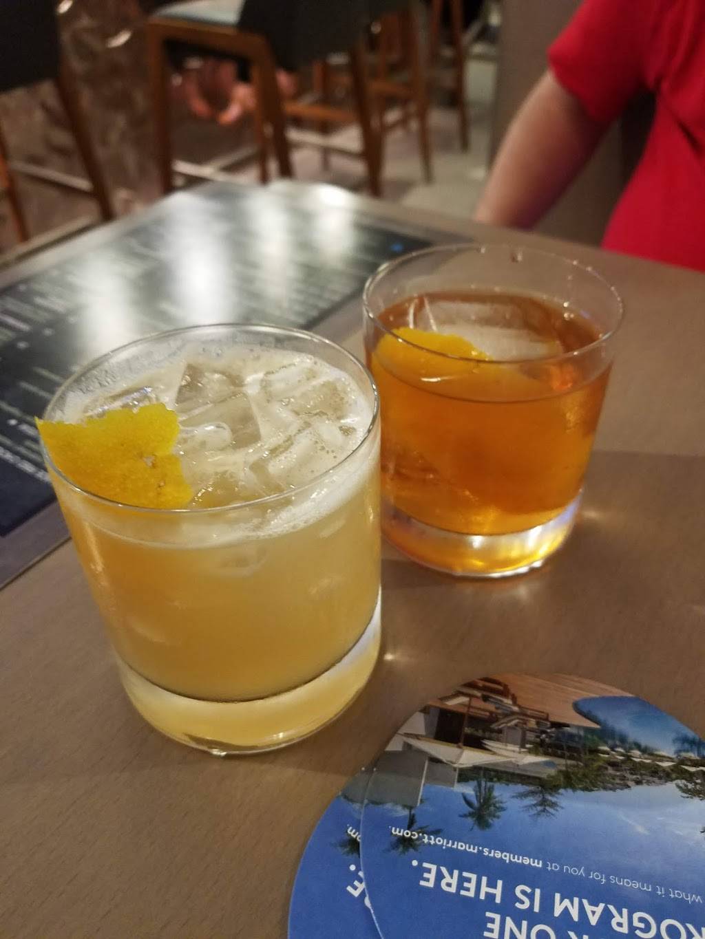 Shade Bar and Grill | restaurant | 400 W Livingston St, Orlando, FL 32801, USA | 4078688686 OR +1 407-868-8686