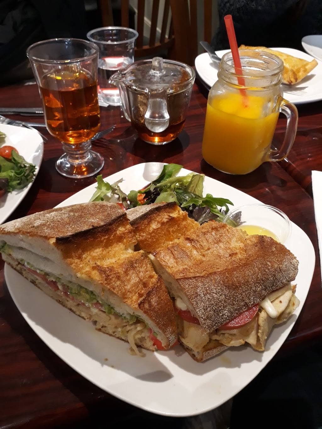 Flor de Café | restaurant | 1020 Valencia St, San Francisco, CA 94110, USA | 4153333335 OR +1 415-333-3335