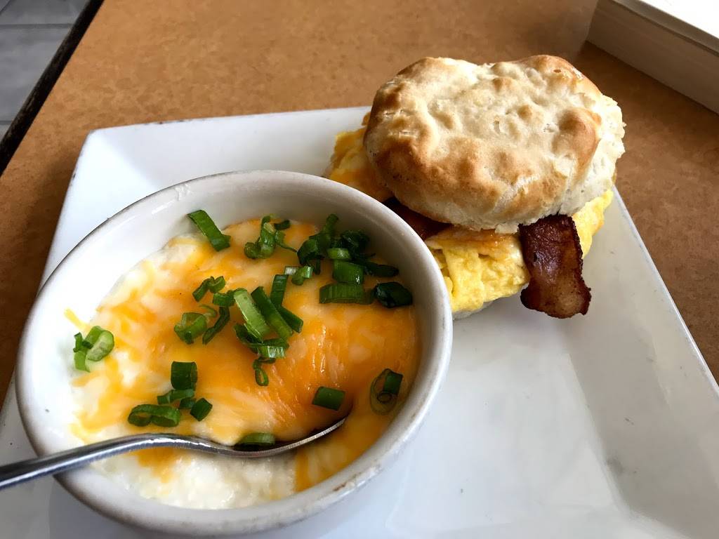 Angies Grom | restaurant | 204 3rd Ave S, Jacksonville Beach, FL 32250, USA | 9042413663 OR +1 904-241-3663