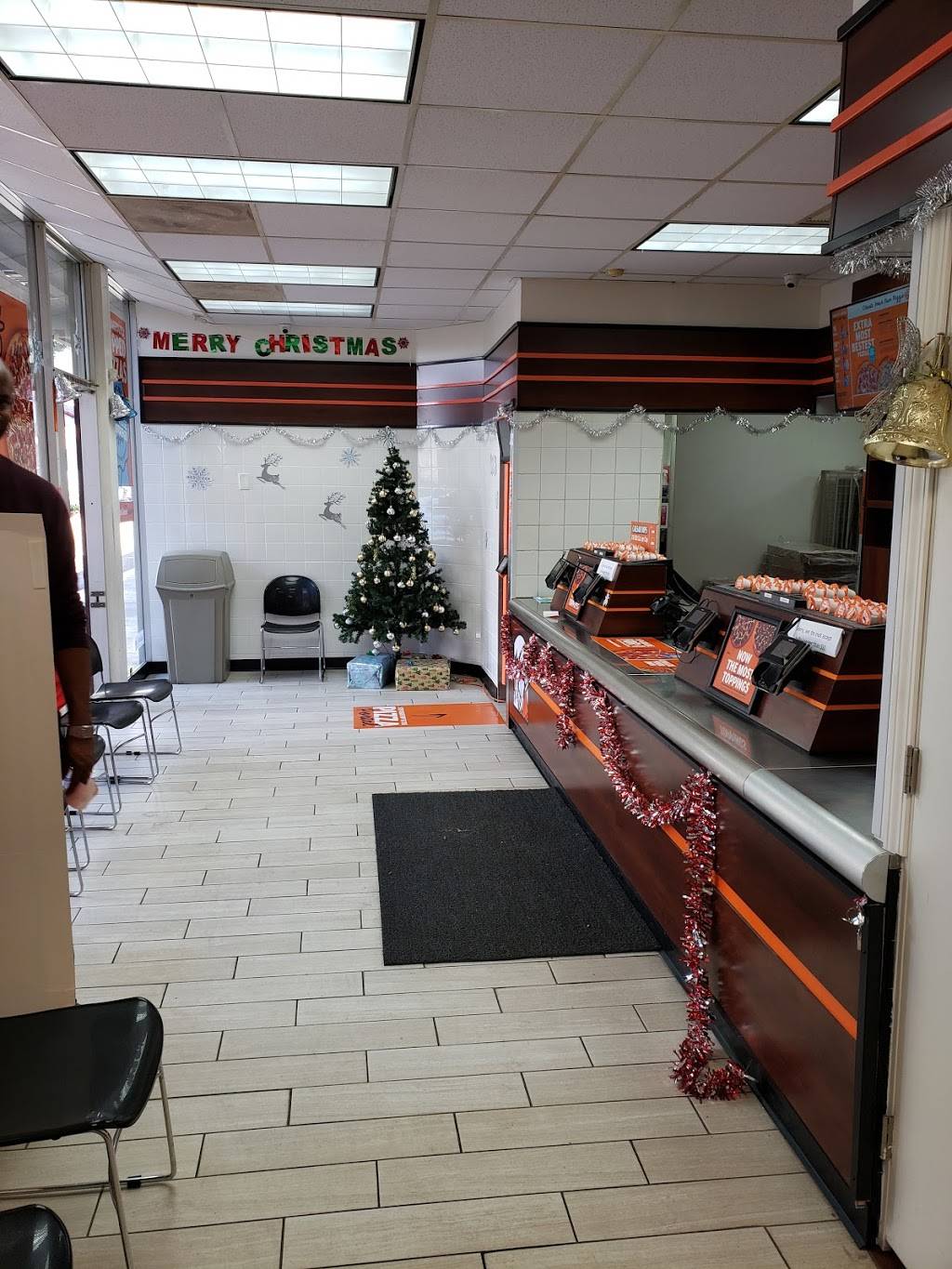 Little Caesars Pizza | meal takeaway | 21 N Milpas St, Santa Barbara, CA 93103, USA | 8059621966 OR +1 805-962-1966