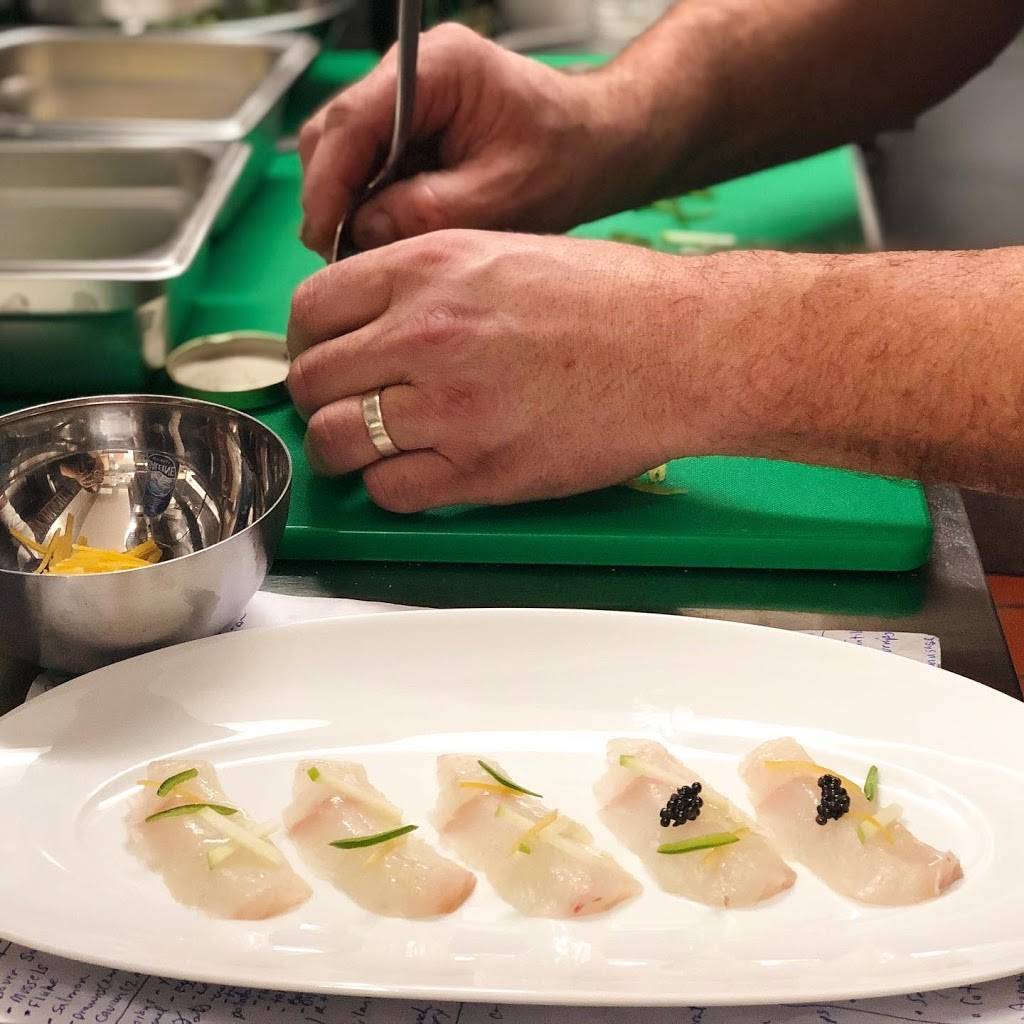 Perle Restaurant | restaurant | 43 Union St, Pasadena, CA 91103, USA | 6264608819 OR +1 626-460-8819