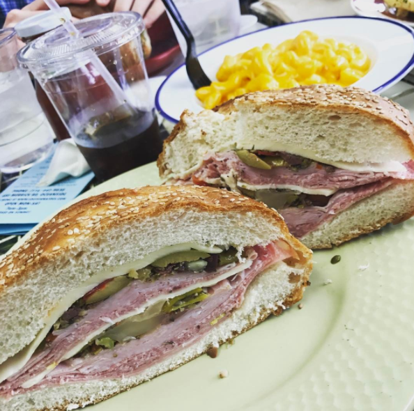 Louisiana Joes | restaurant | 488 Merrick Rd, Baldwin, NY 11510, USA | 5164429838 OR +1 516-442-9838