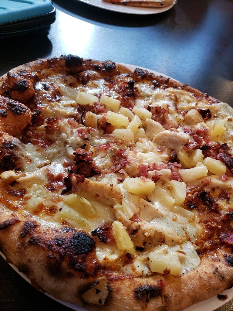 1000 Degrees Pizza Salad Wings | restaurant | 13599 W Colonial Dr, Winter Garden, FL 34787, USA | 4075543206 OR +1 407-554-3206