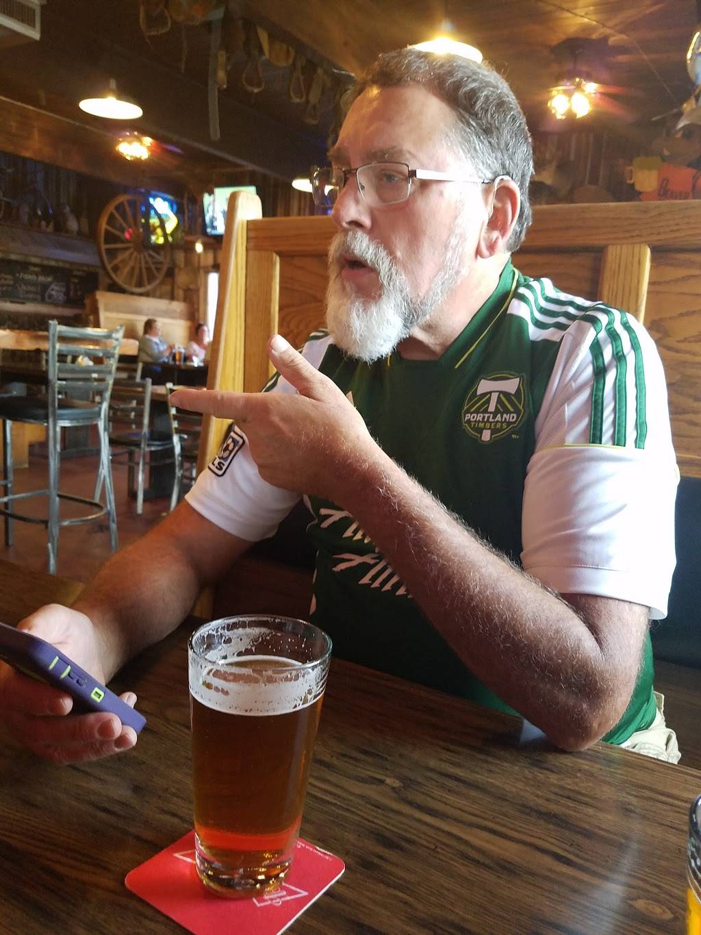 Wild Hare Saloon Canby | restaurant | 1190 SW 1st Ave, Canby, OR 97013, USA | 5036514273 OR +1 503-651-4273