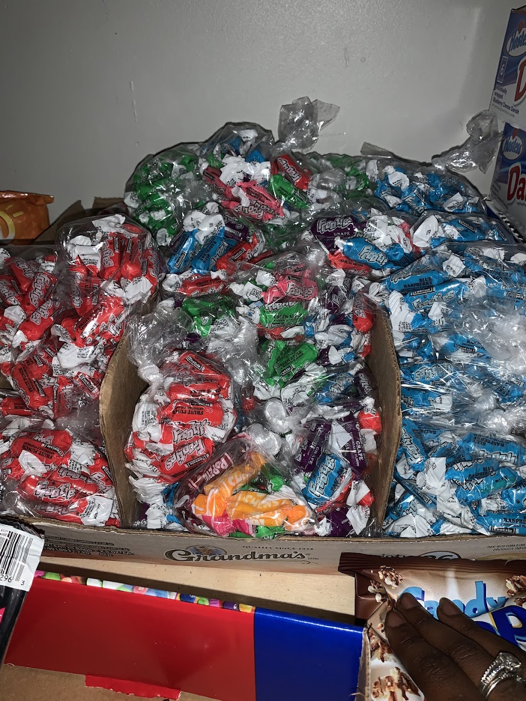 The Food Dealer | restaurant | 18410 Desert Marigold Dr, Houston, TX 77073, USA | 2815416376 OR +1 281-541-6376