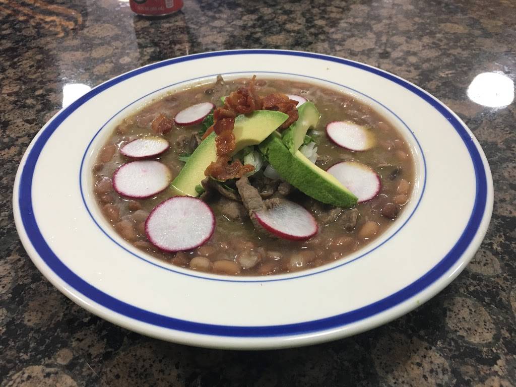 La Granja Restaurante | restaurant | 3047 N Cicero Ave, Chicago, IL 60641, USA | 7736853323 OR +1 773-685-3323