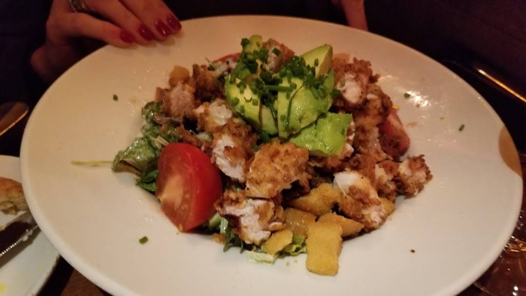 Stoney River Steakhouse and Grill | restaurant | 3900 Summit Plaza Dr, Louisville, KY 40241, USA | 5024298944 OR +1 502-429-8944