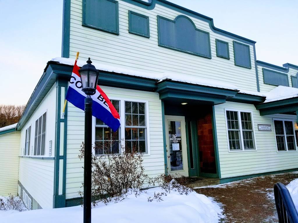 Burnt Timber Brewing & Tavern | restaurant | 96 Lehner St, Wolfeboro, NH 03894, USA | 6035151079 OR +1 603-515-1079