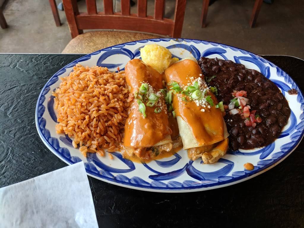 Chevys Fresh Mex | restaurant | 1201 S Hayes St Lbby 1, Arlington, VA 22202, USA | 7034138700 OR +1 703-413-8700