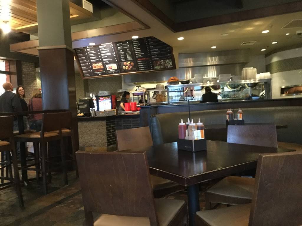 Buckhorn Grill | restaurant | 2245 Stoneridge Mall Rd, Pleasanton, CA 94588, USA | 9254632825 OR +1 925-463-2825