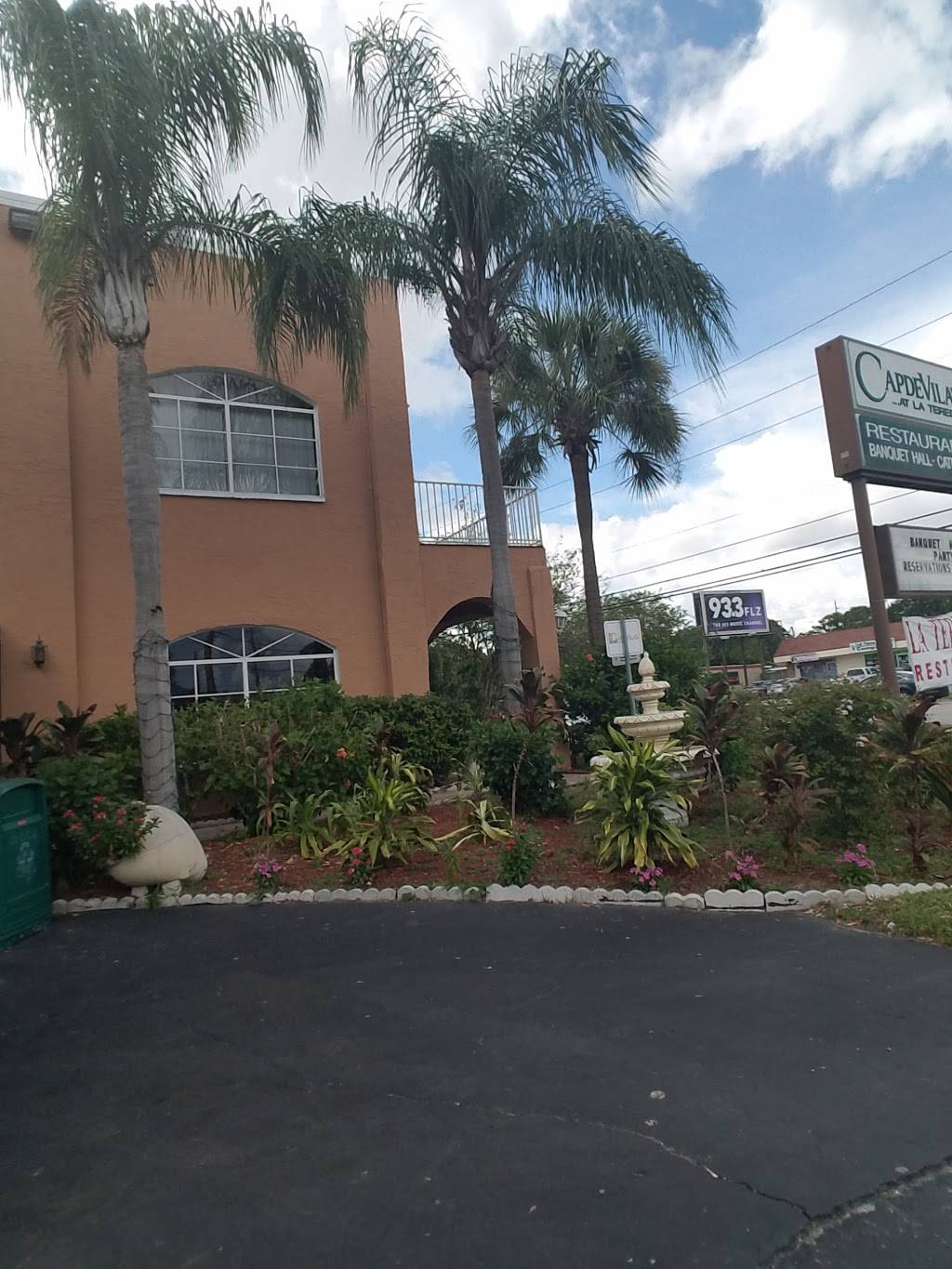 Cadevila Restaurant | restaurant | 3248 W Columbus Dr, Tampa, FL 33607, USA | 8138752007 OR +1 813-875-2007