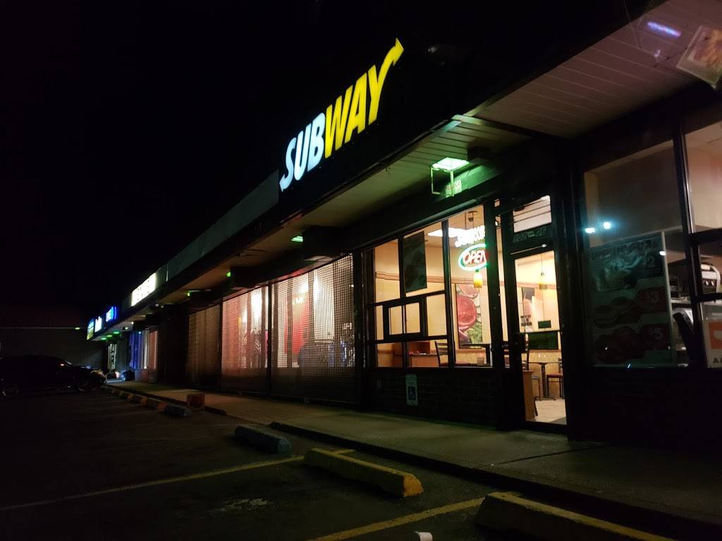 SUBWAY®Restaurants | restaurant | 1739, 10206 Atlantic Ave, Richmond Hill, NY 11418, USA | 3477458521 OR +1 347-745-8521