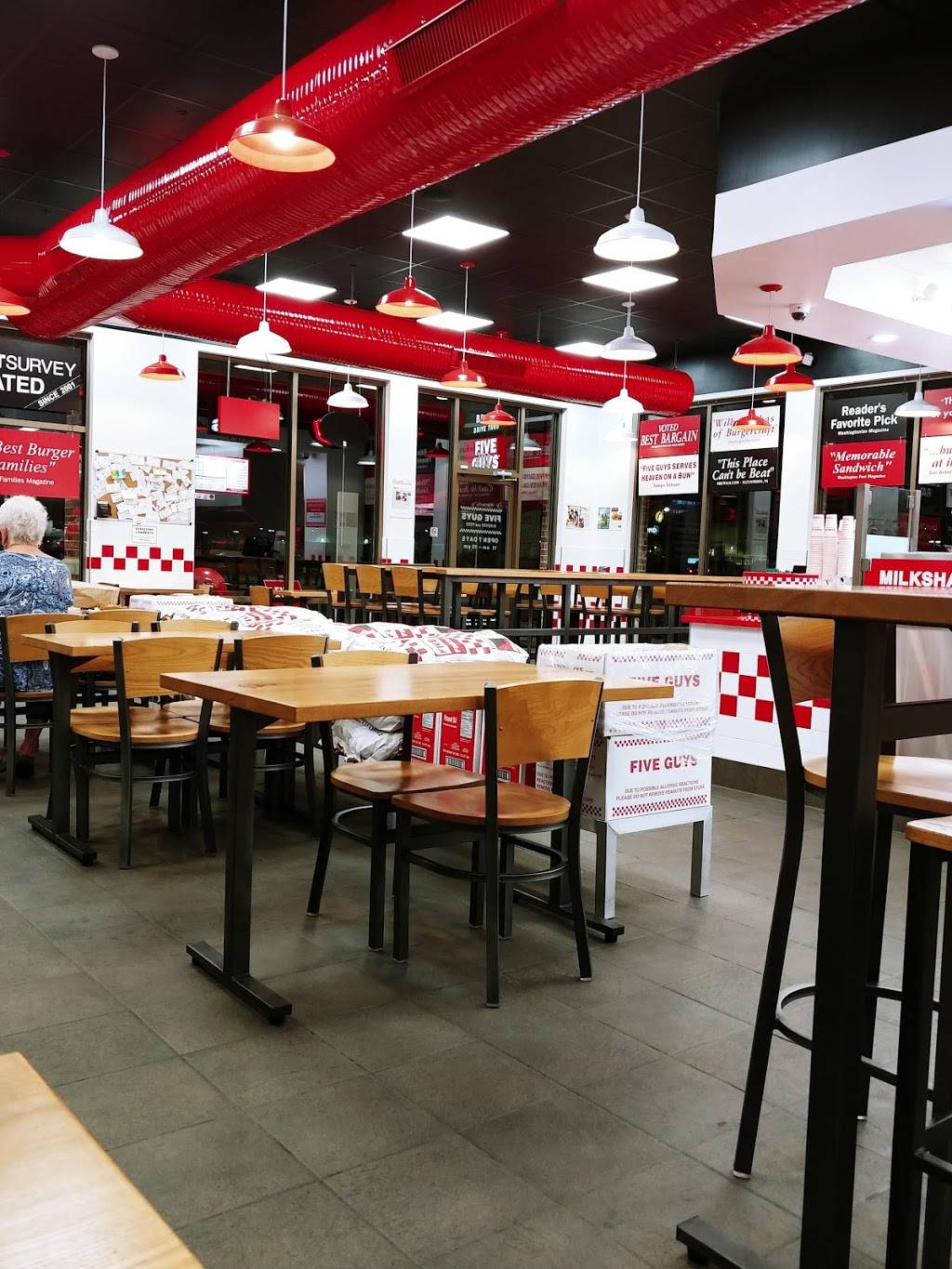 Five Guys | meal takeaway | 195 Creekside Crossing, New Braunfels, TX 78130, USA | 8306209655 OR +1 830-620-9655