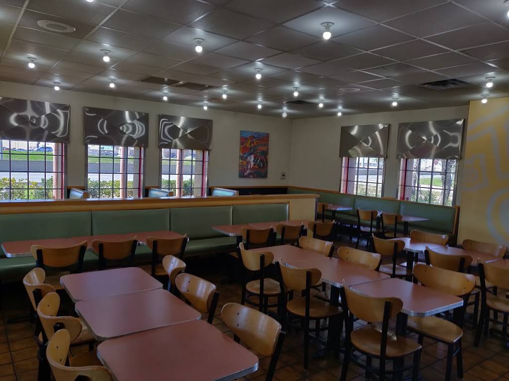 Taco Bueno | restaurant | 180 N Stemmons Fwy, Lewisville, TX 75067, USA | 9722214079 OR +1 972-221-4079