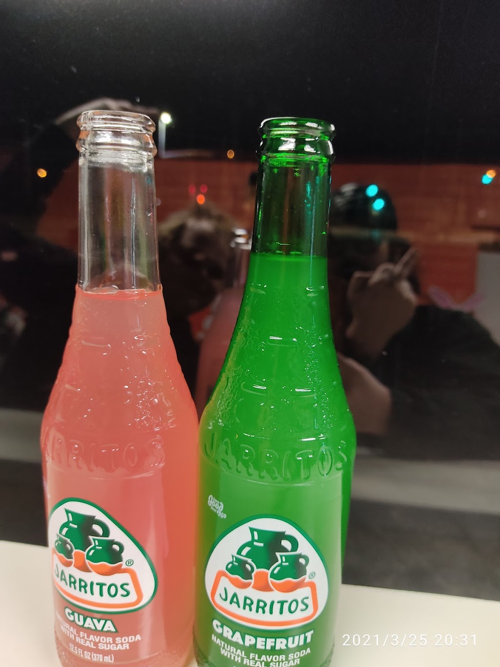 Los Pinches Tacos | restaurant | 627 N Irwin Ave, Green Bay, WI 54302, USA | 9205449584 OR +1 920-544-9584