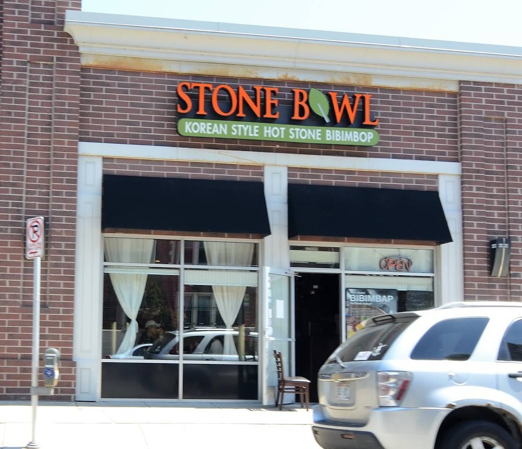 Stone Bowl Grill | restaurant | 1958 N Farwell Ave, Milwaukee, WI 53202, USA | 4142209111 OR +1 414-220-9111