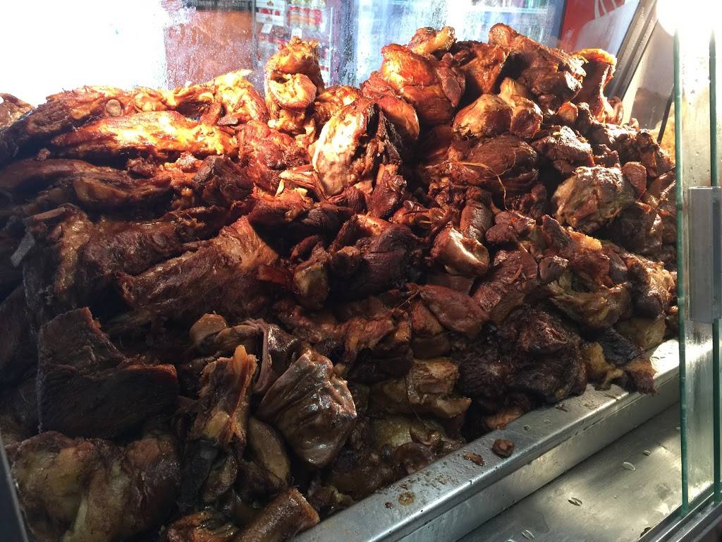 Carnitas Don Roy & Taqueria | restaurant | 118 E Main St, Round Lake Park, IL 60073, USA | 8477400700 OR +1 847-740-0700