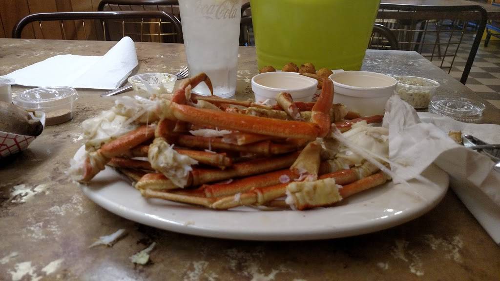 Jones Fish Camp | restaurant | 5269 NC-16, Maiden, NC 28650, USA | 7044832480 OR +1 704-483-2480