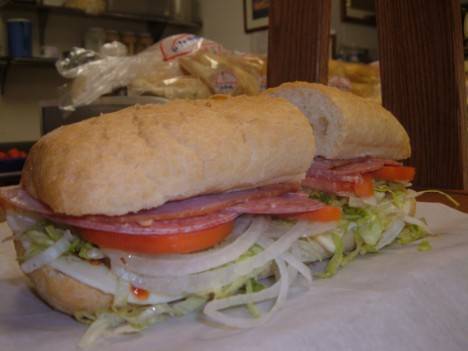 Marias Dine Inn & Carry out | restaurant | 1812 Taylor Ave, Parkville, MD 21234, USA | 4106682926 OR +1 410-668-2926