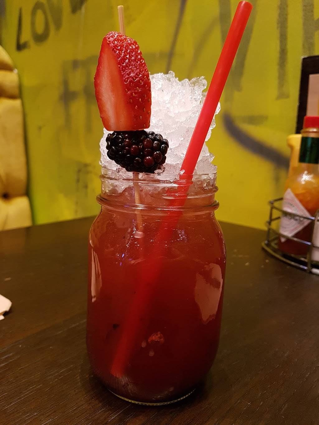 La Belle & La Boeuf - Burger Bar | restaurant | 1100 Boulevard Maloney O #401, Gatineau, QC J8T 6G3, Canada | 8196003233 OR +1 819-600-3233