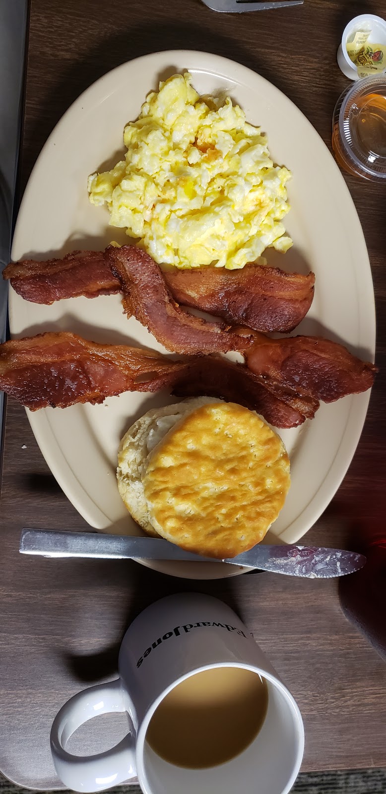 Santa Fe & SP Cafe | cafe | 302 W First St, Brenham, TX 77833, USA | 9798360573 OR +1 979-836-0573