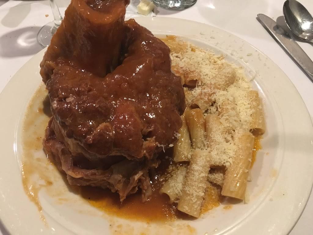 Giulio Cesare Ristorante | restaurant | 18 Ellison Ave, Westbury, NY 11590, USA | 5163342982 OR +1 516-334-2982