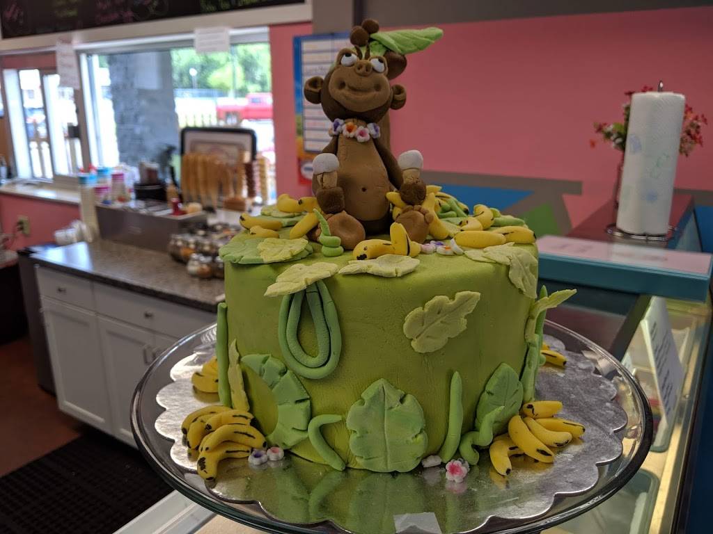 Chunky Monkey Ice Cream and Sweets | restaurant | 590 IN-67, Mooresville, IN 46158, USA | 3173503784 OR +1 317-350-3784